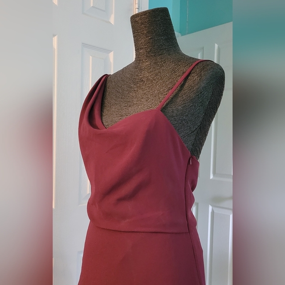Vera Wang Bridal collection wine colored size 8 formal dress - Picture 7 of 16